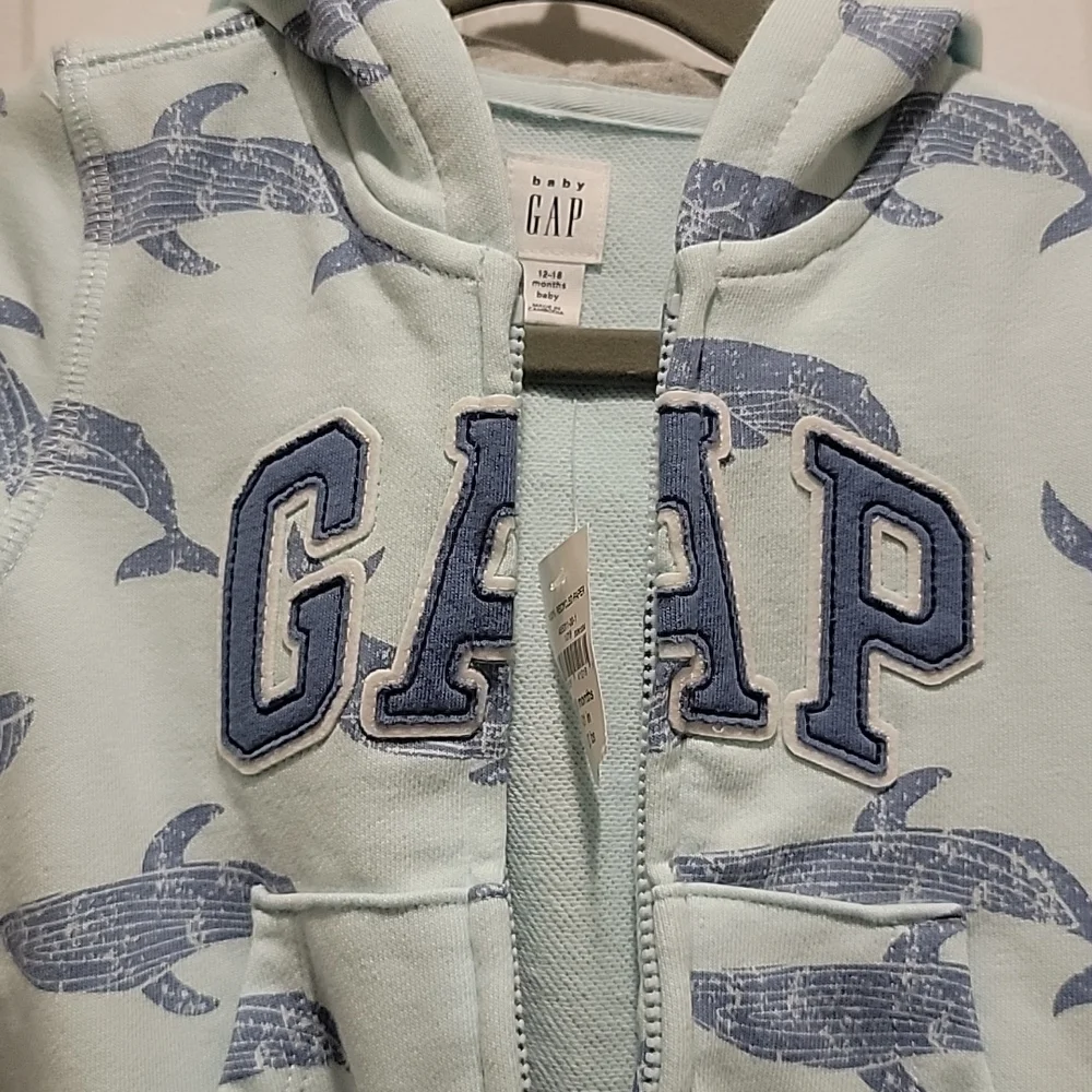 Baby Gap baby beluga hoodie New Whale nwt 12-18 months